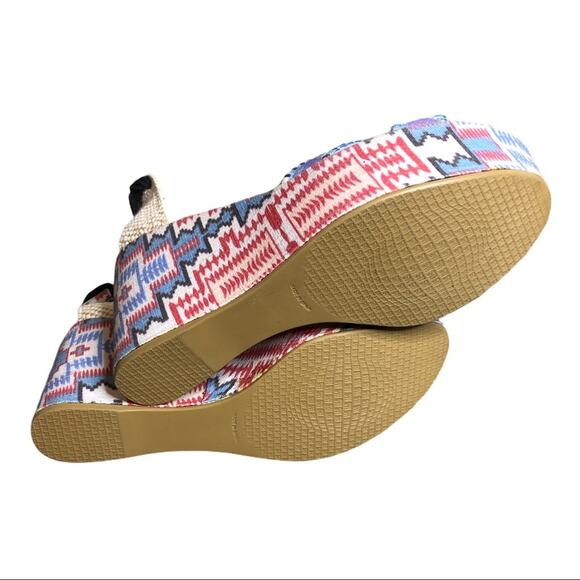 Stuart Weitzman x Theodora & Callum Wedges 10 - Picture 8 of 8